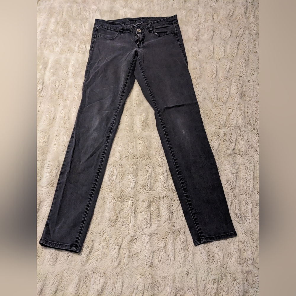 American Eagle Outfitters black stretchy skinny jeans